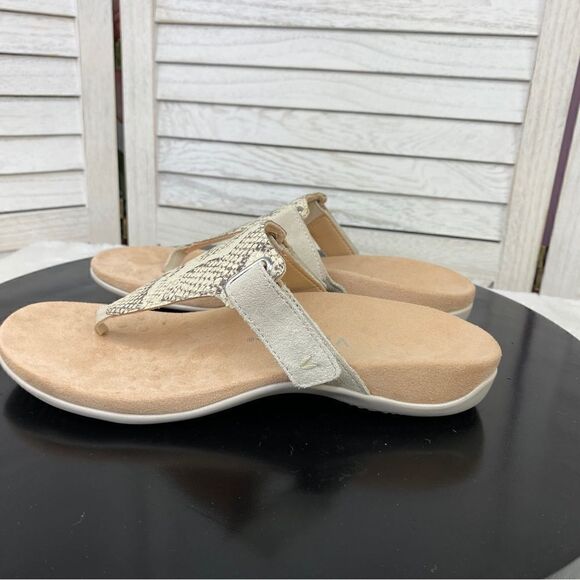 Vionic Wanda Leather T-strap Thing Sandals Beige 7 Bone Snake Embossed - Picture 6 of 12